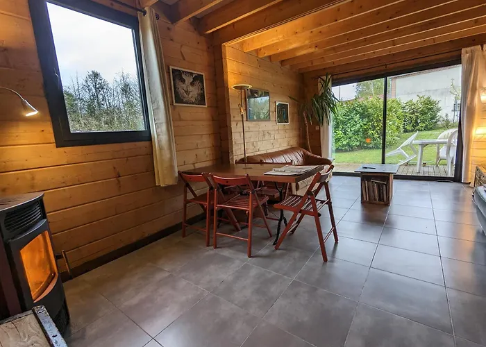 Les Aux D'orient Chalet